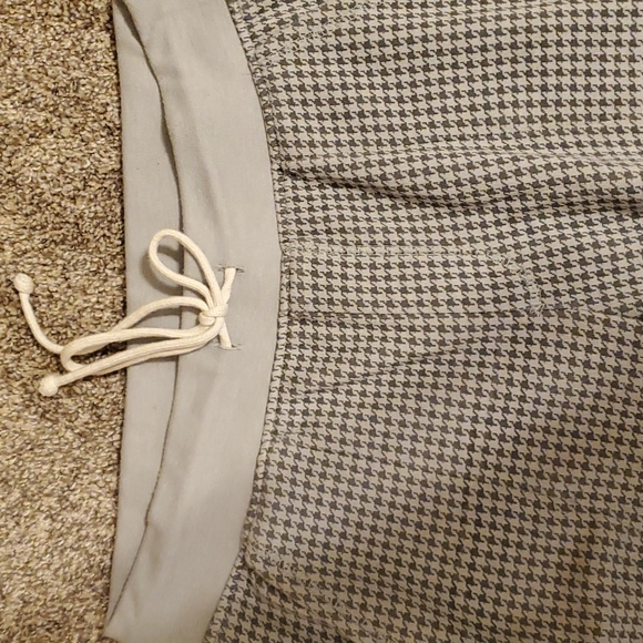 Sweats - Picture 2 of 3